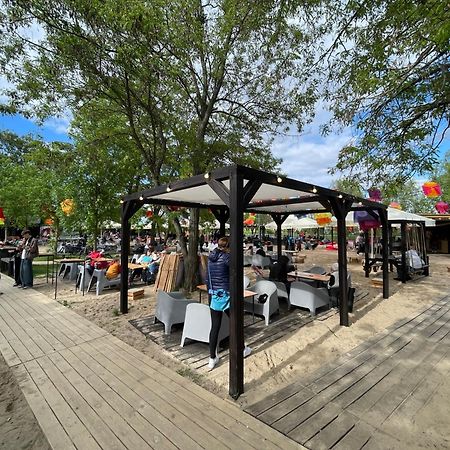 Апартаменты Chillout Polna - Parking Познань Экстерьер фото